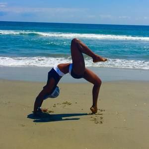 Meet your Posher, Nora